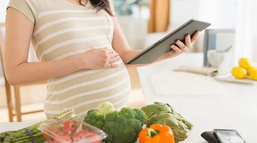 Nursing a healthy pregnancy with proper diet packages for health in India